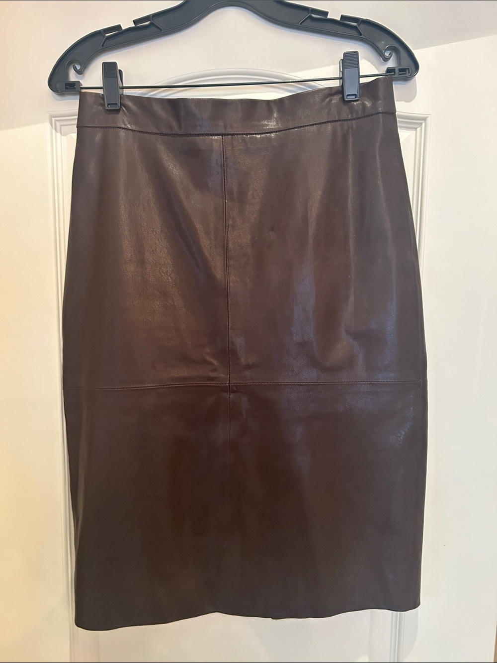 Women's Brown Leather Pencil Skirt fits beautifully w seams detail